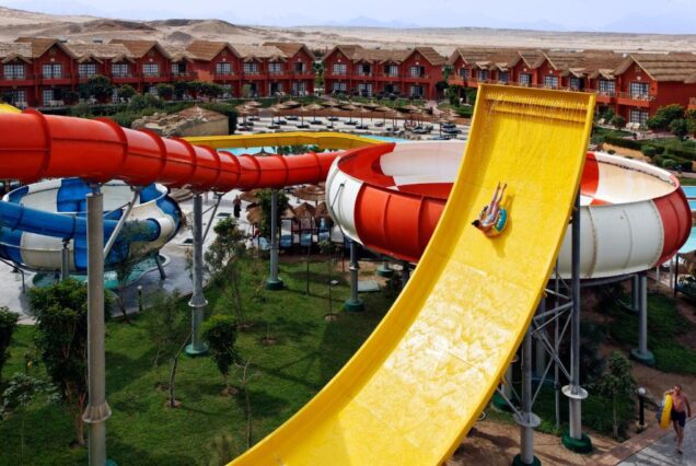 Makadi Water Park 2025 mit Mittagessen, Getränken und Transfers